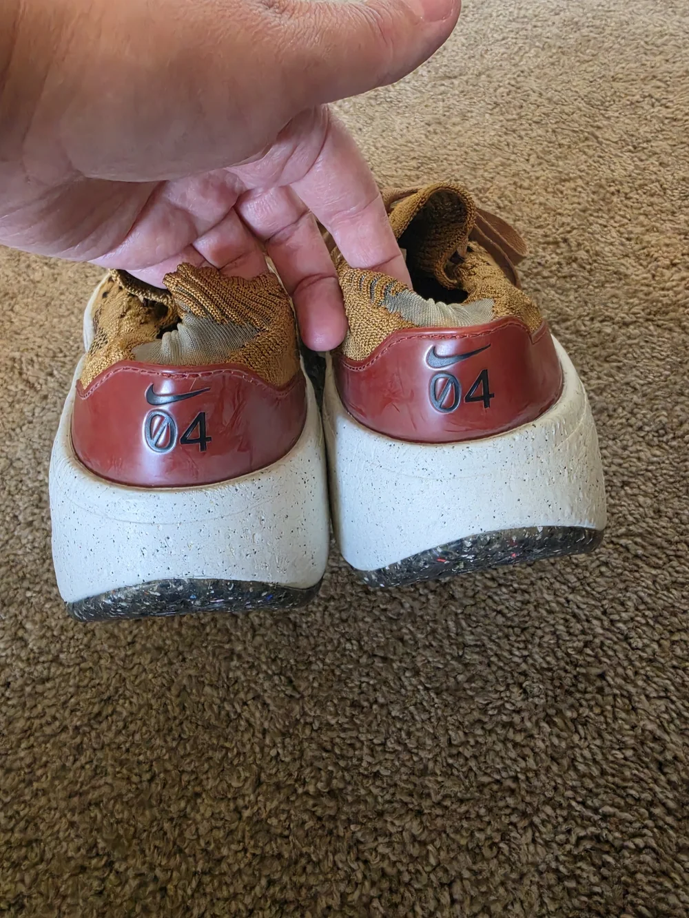 Nike Space Hippie 04 Wheat Dark Beetroot Women's Sneakers